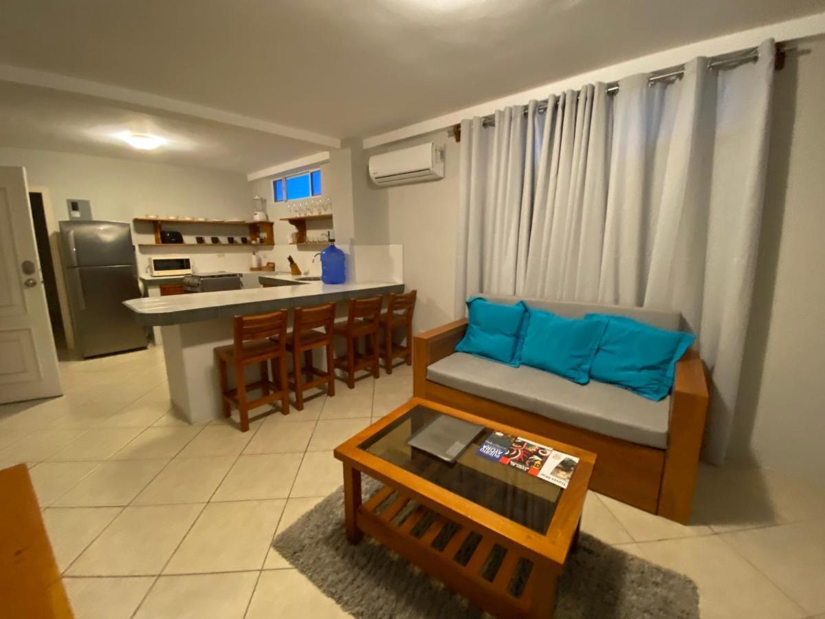 Torre Mar Galapagos Boutique Suites Puerto Ayora  Extérieur photo